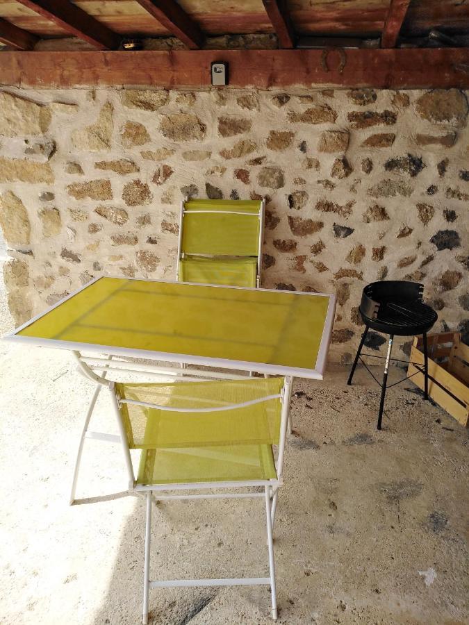 Saint-Germain-LapradeChaleureux A La Campagneアパートメント エクステリア 写真